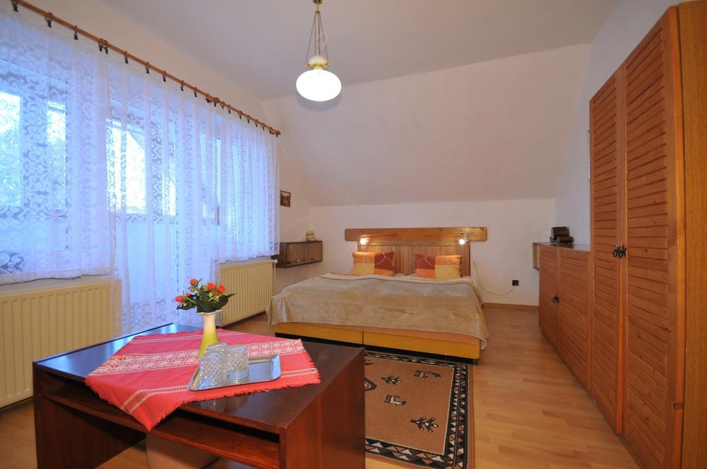 Vila Helena Hotel Liptovský Ján Kültér fotó